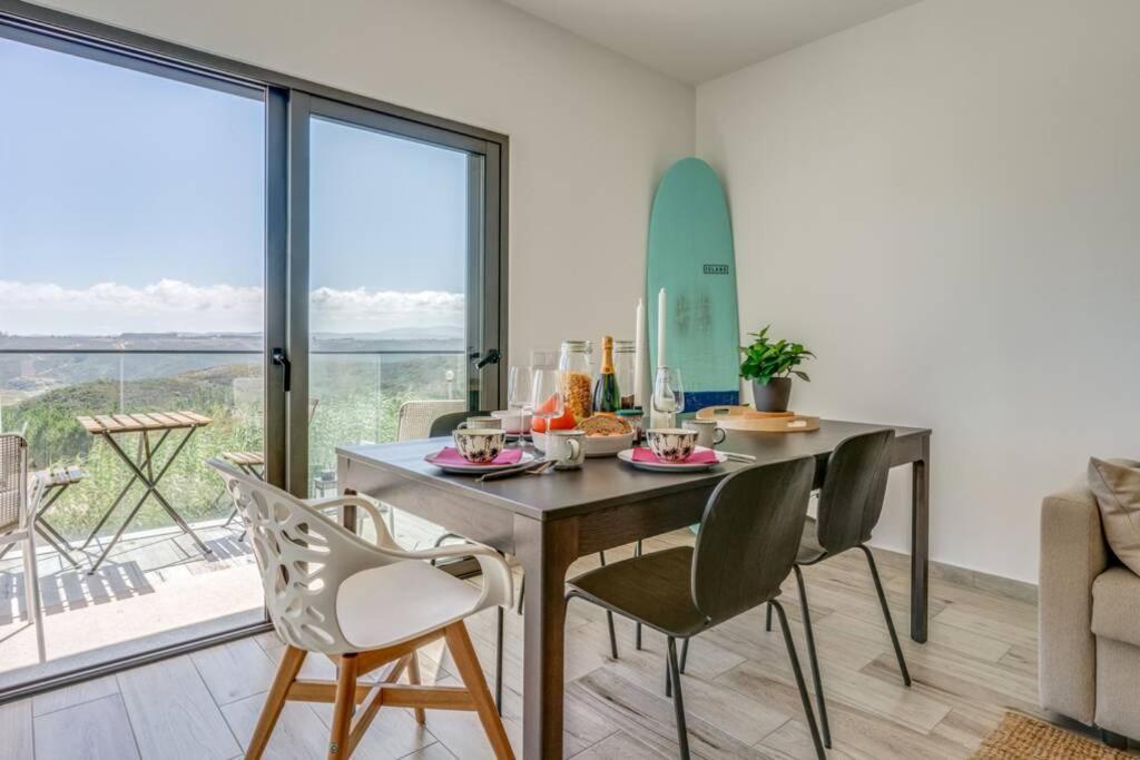 Happiness Apartment - 2Bedroom Apt In Aljezur Exterior photo